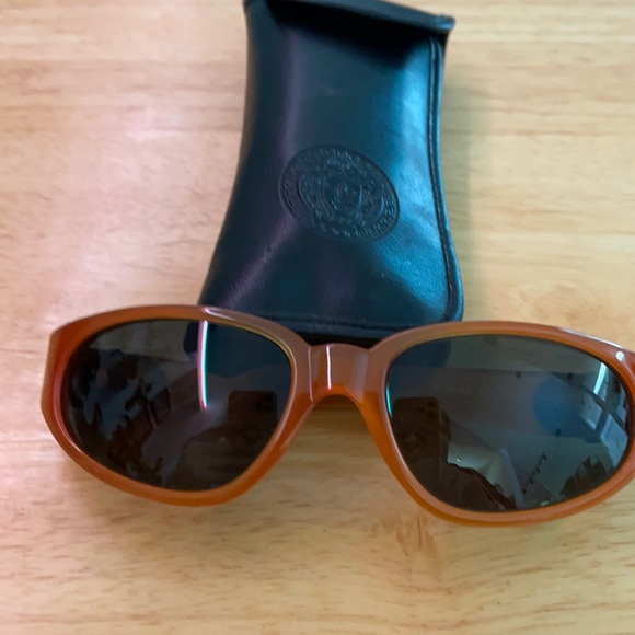 Men’s/Unisex Rare Vintage Gianni Versace Sunglasse - Picture 1 of 9